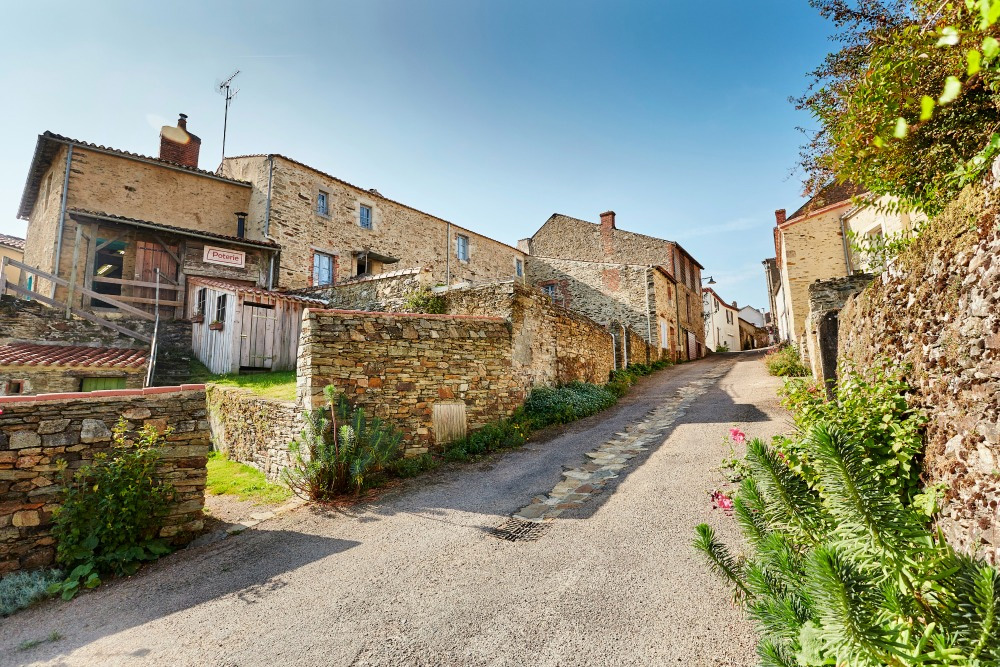 Mouchamps, village d'artisans en Vendée Bocage