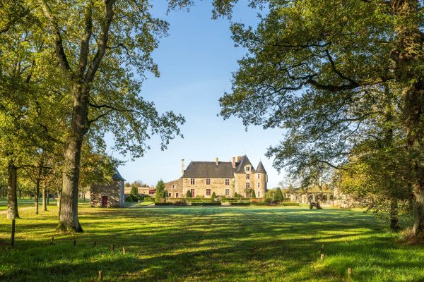 Découvrez Le Logis de la Chabotterie en famille en Vendée Bocage