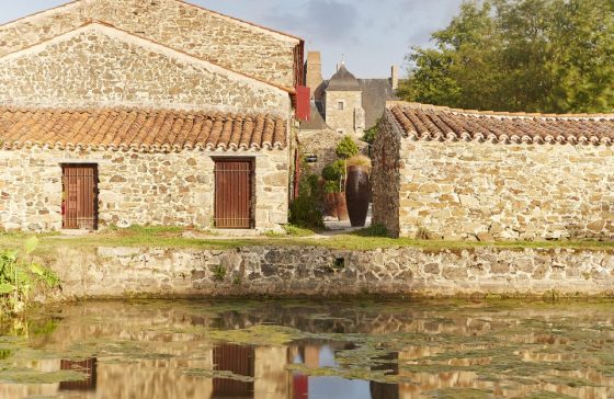 Le Logis de la Chabotterie à Montréverd en Vendée, découvrez l'histoire des guerres de vendée et du général Charette !