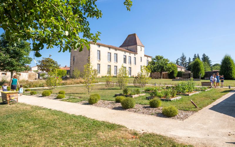 Le Manoir des Sciences de Réaumur en Vendée, un site touristique pour toute la famille !